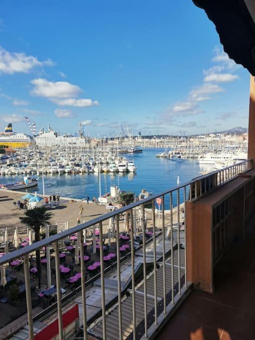 Marina Dream Lägenhet Toulon Exteriör bild
